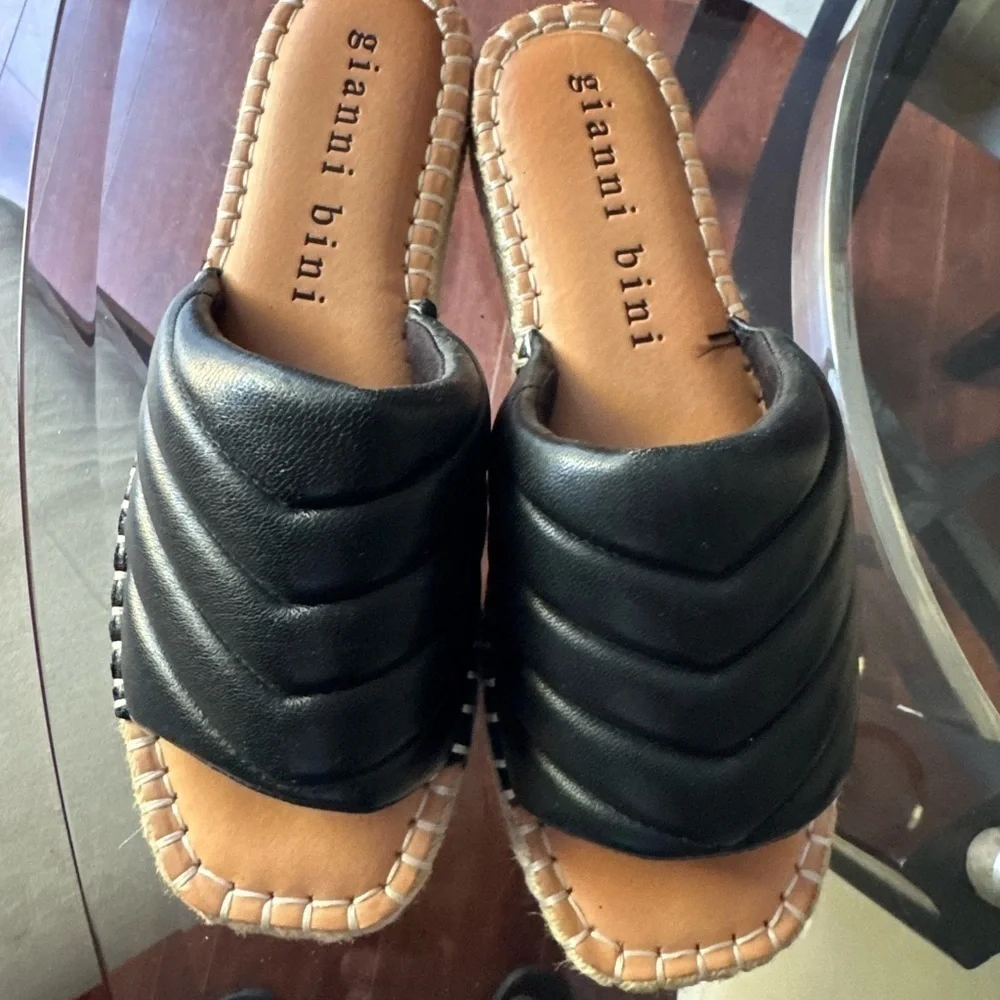 Gianni Bini Black Espadrille Shoes size 7